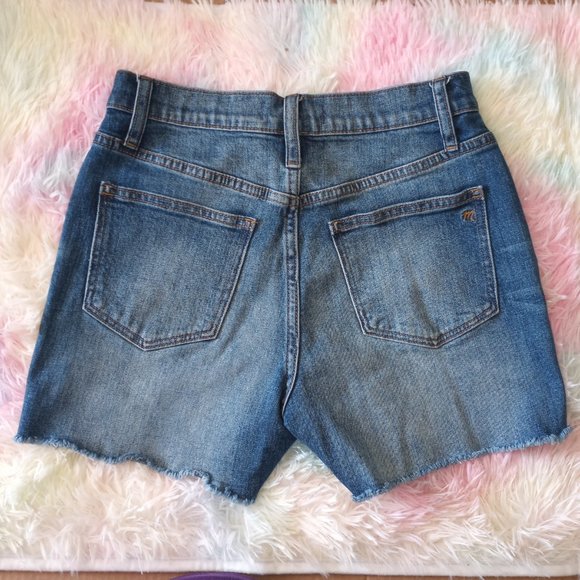 Madewell Boyfriend Blue Denim Jean Raw Hem Shorts - Picture 2 of 4